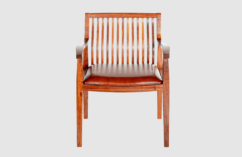 石龙镇中式实木大方椅家具效果图